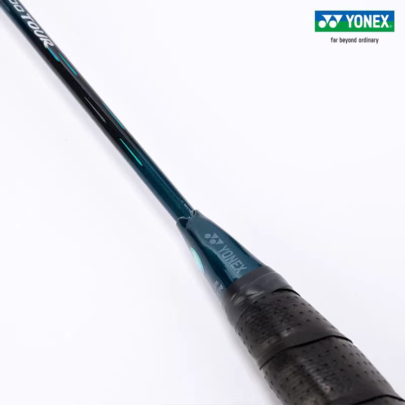 YONEX NANOFLARE 800 TOUR High  - đánh giá và giá Yonex Racket Carbon