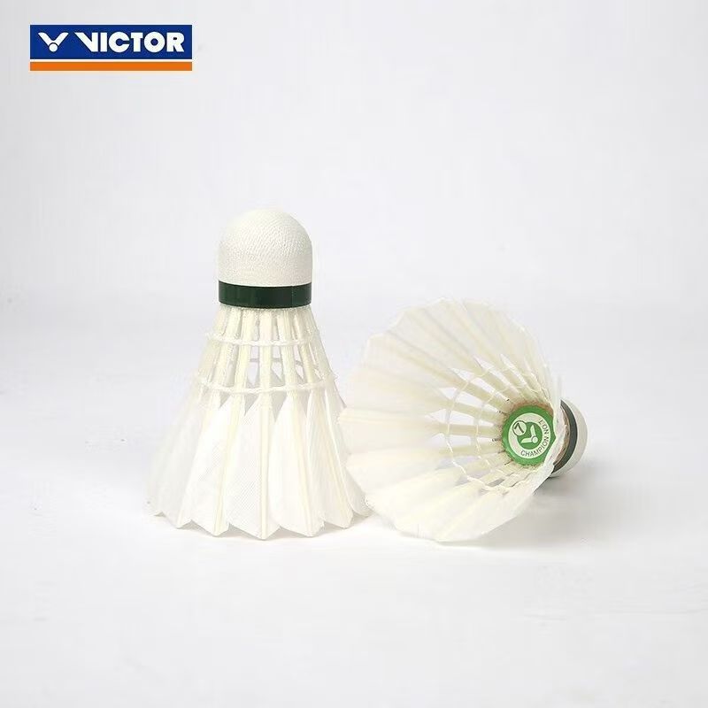 VICTOR Champion 7 Duck Feather - đánh giá và giá Victor Shuttlecock Feather