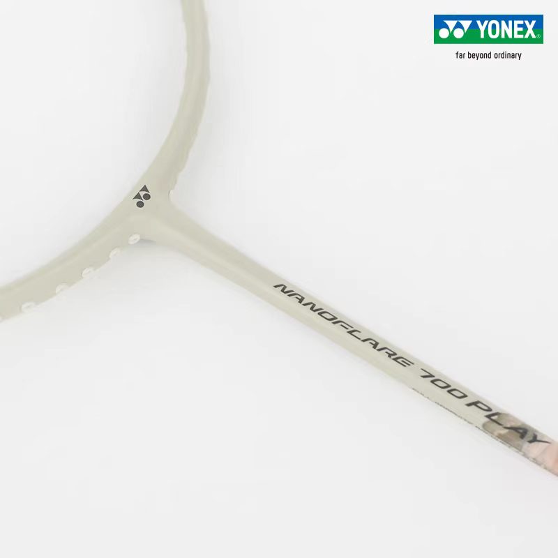 YONEX NF700 PLAY ARC7PLAY AX77 - đánh giá và giá Yonex Racket Carbon
